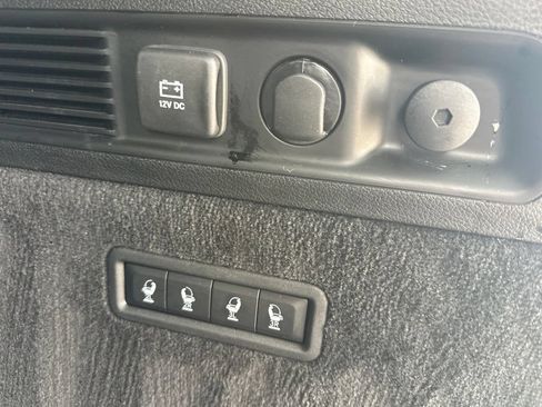 Used 2024 Jeep Grand Wagoneer Series I AWD/4WD image 18