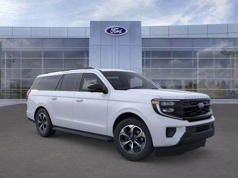 New 2026 Ford Expedition Max Active image 1