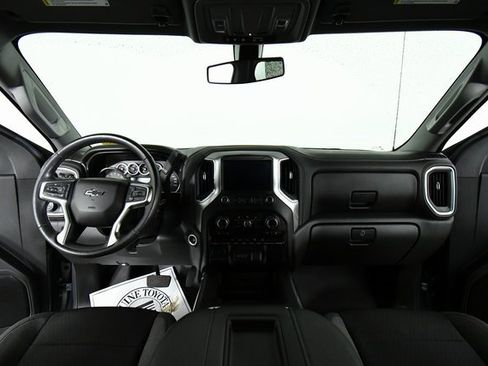 Used 2021 Chevrolet Silverado 1500 RST image 19