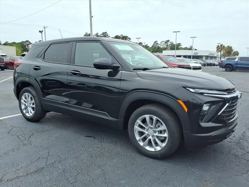 New 2026 Chevrolet TrailBlazer LS image 1
