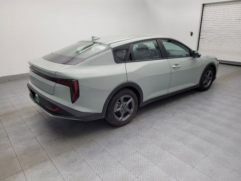 Used 2025 Kia K4 LXS image 10