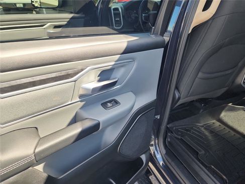 Used 2020 RAM 1500 Big Horn image 15