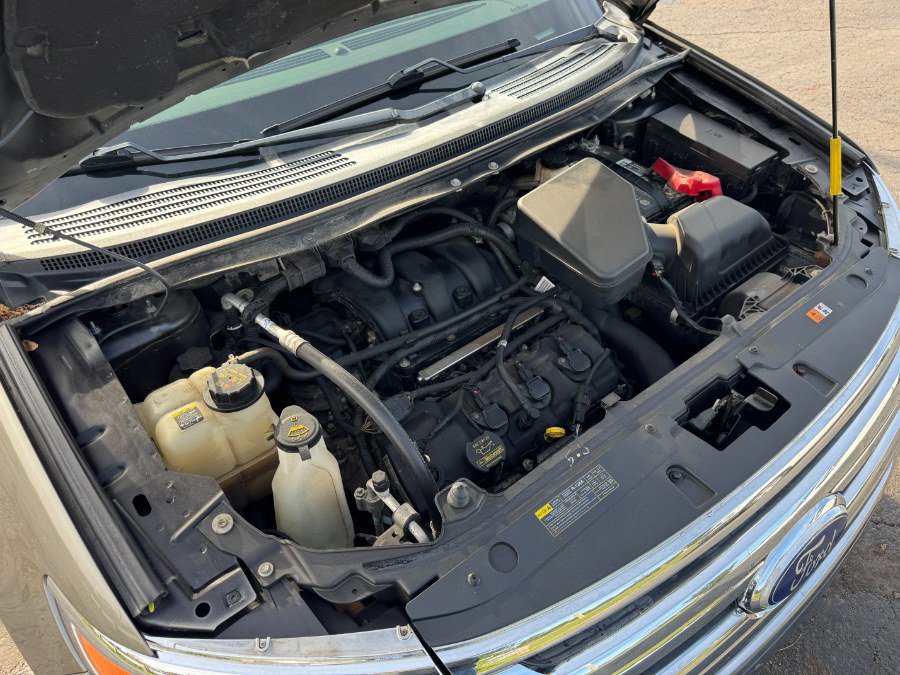 Used 2013 Ford Edge Limited AWD/4WD image 38