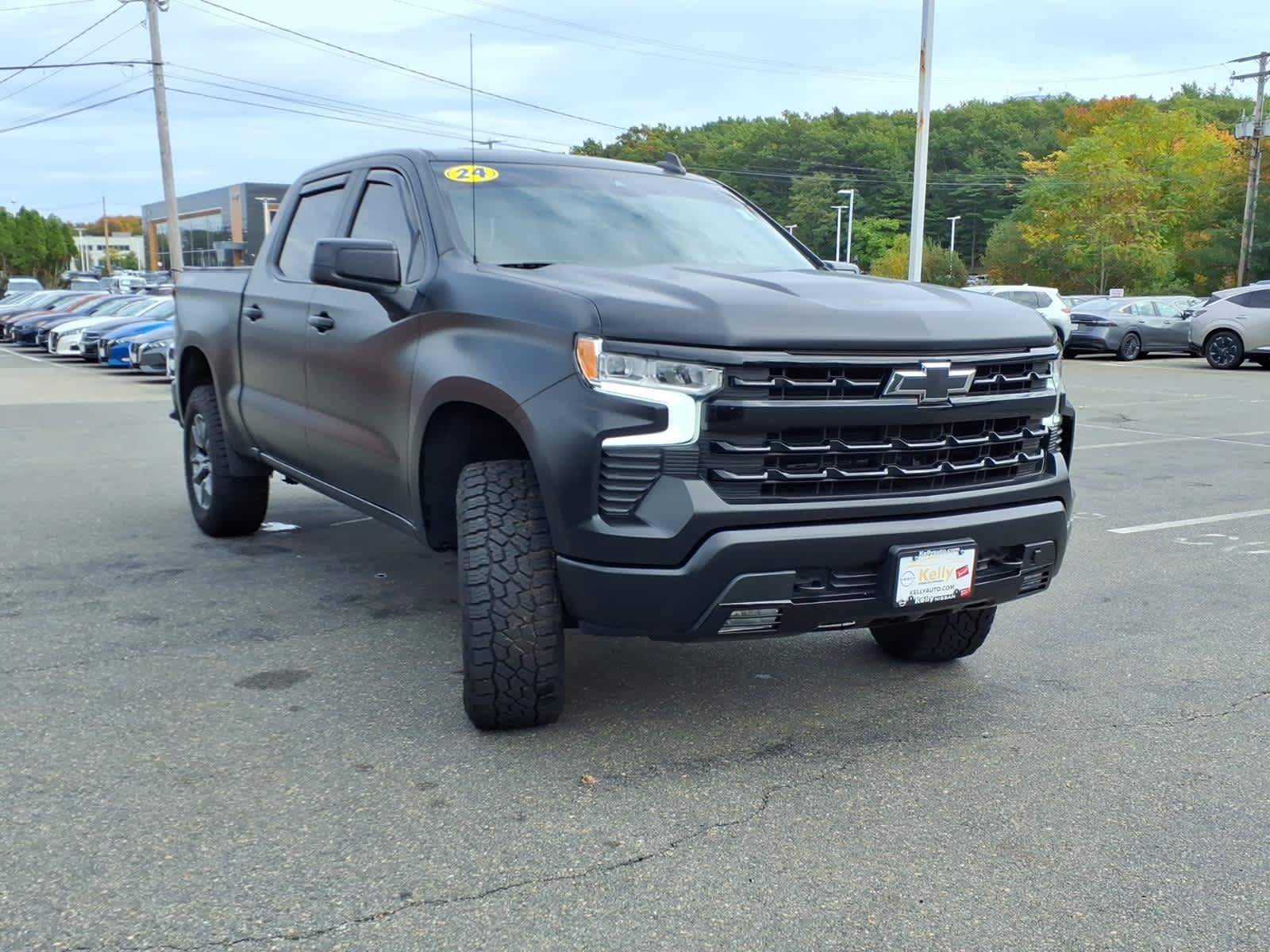 Used 2024 Chevrolet Silverado 1500 RST w/ Convenience Package II AWD/4WD image 3