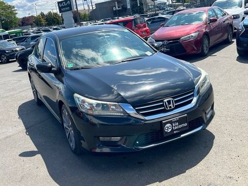 Used 2014 Honda Accord Sport image 5