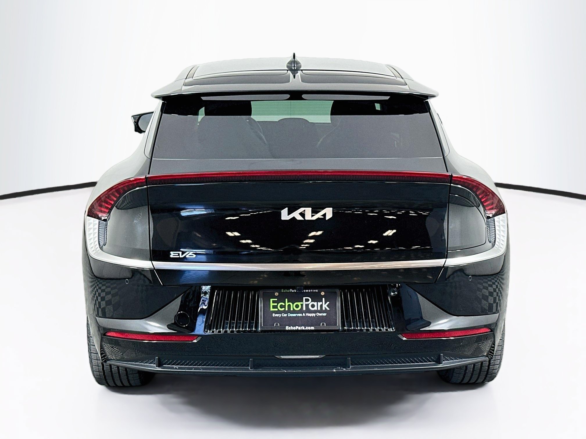 Used 2022 Kia EV6 Wind w/ Wind Technology Package AWD/4WD image 7