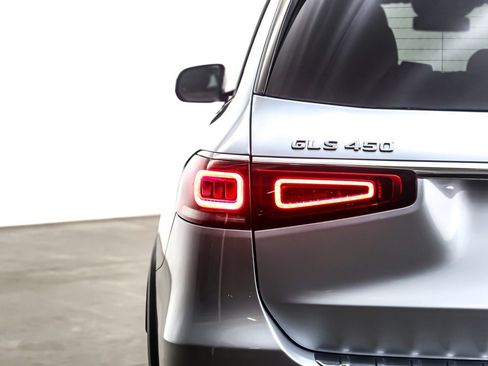 Certified 2022 Mercedes-Benz GLS 450 4MATIC image 16