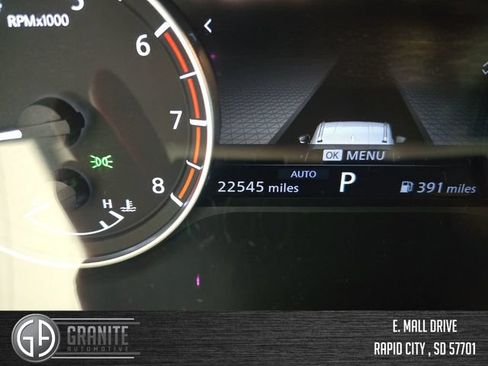 Used 2026 Nissan Rogue SV AWD/4WD image 16