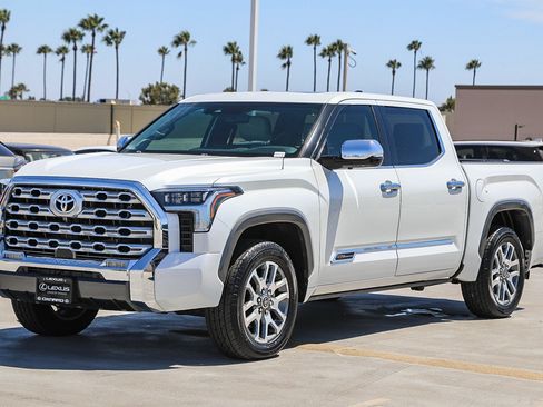 Used 2022 Toyota Tundra 1794 Edition w/ Advanced Package AWD/4WD image 3