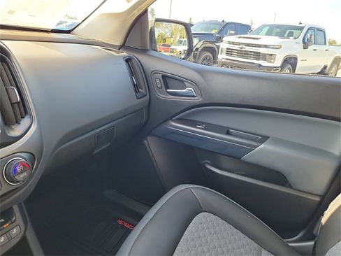 Used 2019 Chevrolet Colorado Z71 image 15