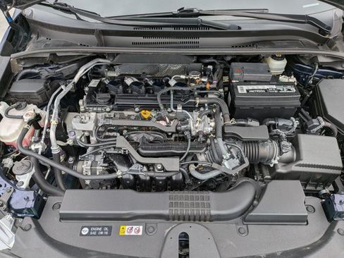Used 2022 Toyota Corolla SE w/ SE Premium Package FWD image 24