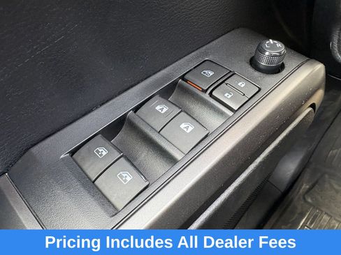 Used 2022 Toyota Tacoma TRD Sport w/ Technology Package AWD/4WD image 16