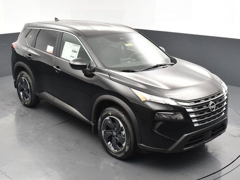 New 2026 Nissan Rogue SV w/ Cold Weather Package image 24