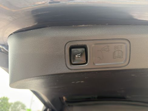 Used 2024 Lincoln Navigator Reserve AWD/4WD image 26