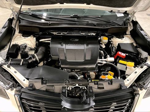 Used 2019 Subaru Forester Touring image 31