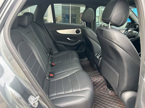Used 2019 Mercedes-Benz GLC 300 image 18