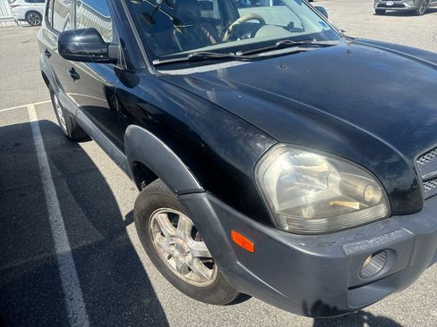 Used 2005 Hyundai Tucson 4WD image 9
