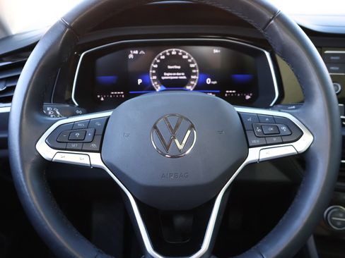 Used 2024 Volkswagen Jetta SE image 12