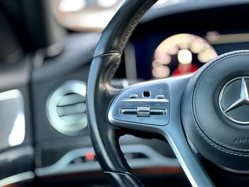 Used 2018 Mercedes-Benz S 450 Sedan image 36