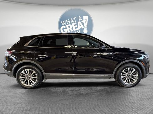 Used 2020 Lincoln Nautilus Reserve AWD/4WD image 2