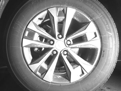 Used 2025 Chevrolet Equinox LT FWD image 12