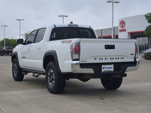 Used 2023 Toyota Tacoma TRD Off-Road AWD/4WD image 5