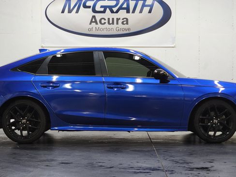 Used 2023 Honda Civic Sport image 3