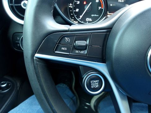 Used 2017 Alfa Romeo Giulia AWD w/ Cold Weather Package image 14