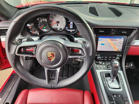 Used 2019 Porsche 911 Carrera 4S image 26
