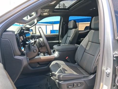 New 2026 Chevrolet Silverado 1500 High Country AWD/4WD image 18