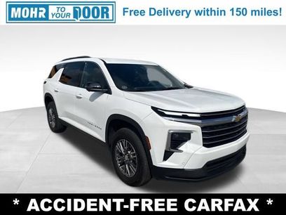 Used 2024 Chevrolet Traverse LT w/ Enhanced Driving Package