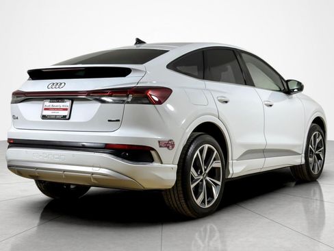 Used 2023 Audi Q4 e-tron Premium Plus AWD/4WD image 5