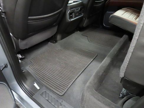 Used 2024 GMC Sierra 1500 Denali Ultimate image 54