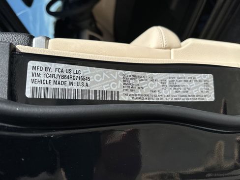 New 2024 Jeep Grand Cherokee Limited 4xe w/ Luxury Tech Group II image 45