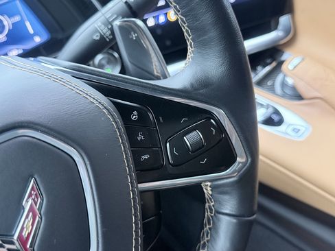 Used 2021 Chevrolet Corvette Stingray Premium Conv w/ Z51 Performance Package RWD image 56