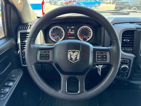 Used 2018 RAM 1500 Express w/ Express Value Package AWD/4WD image 24
