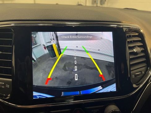 Used 2020 Jeep Grand Cherokee Trailhawk image 14