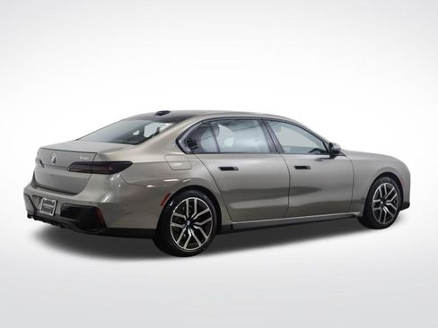 New 2026 BMW 740i xDrive AWD/4WD image 5