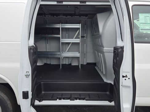 New 2025 Chevrolet Express 2500 w/ Driver Convenience Package image 9