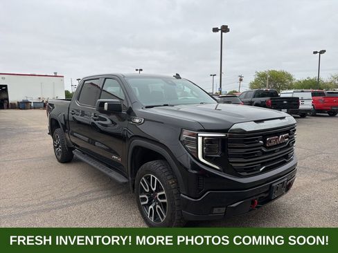 Used 2023 GMC Sierra 1500 AT4 w/ Technology Package image 1