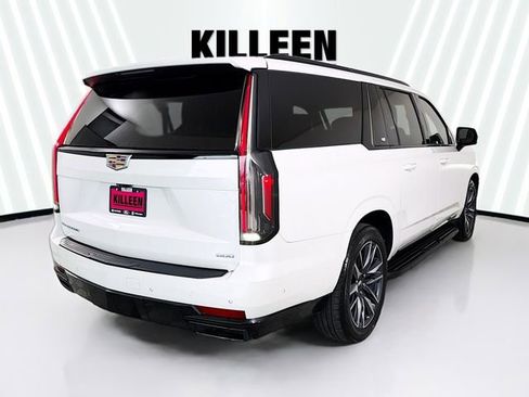 Used 2023 Cadillac Escalade ESV Sport w/ Touring Package RWD image 7