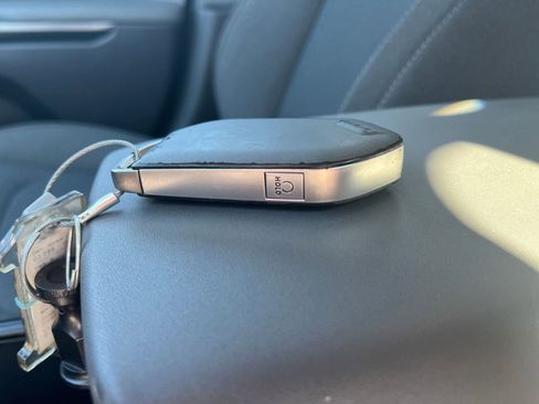 Used 2025 Kia K4 LXS image 22