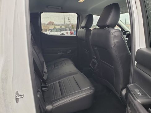 New 2025 Ford Ranger Lariat w/ Black Appearance Package image 19