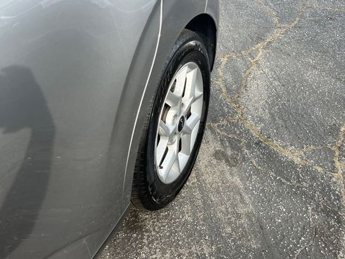 Used 2025 Kia Soul LX w/ LX Technology Package image 30