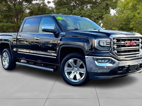 Used 2018 GMC Sierra 1500 SLT image 11