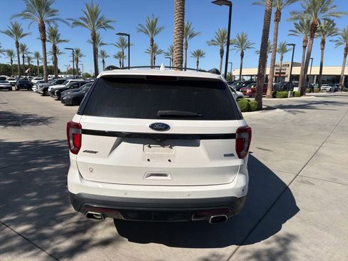 Used 2016 Ford Explorer Sport w/ Equipment Group 401A AWD/4WD image 4