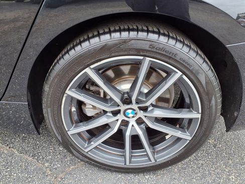 Used 2020 BMW 330i Sedan w/ Convenience Package image 20