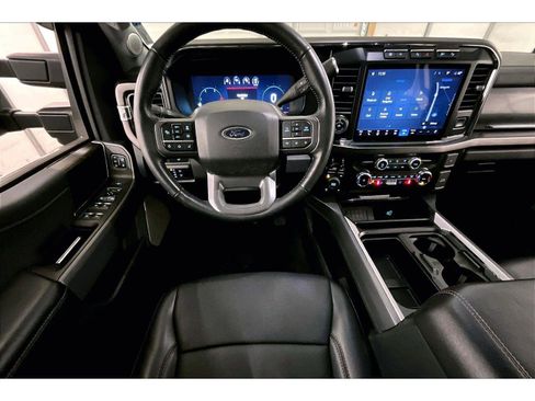 Used 2022 Chevrolet Colorado Z71 image 5