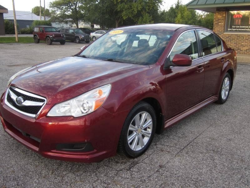 Used 2011 Subaru Legacy 2.5i Premium AWD/4WD image 4