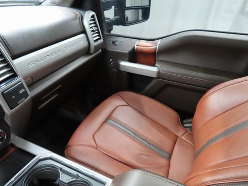 Used 2020 Ford F450 King Ranch w/ King Ranch Ultimate Package image 33